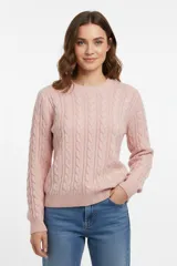 Sweater rosa de algodón con cuello redondo y diseño de ochos en el frente.