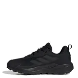 Championes de trekking Adidas Terrex Anylander, color negro, con diseño de malla transpirable y refuerzos sintéticos. Presentan suela con relieve para mayor tracción y logo Terrex en la lengüeta y el talón.