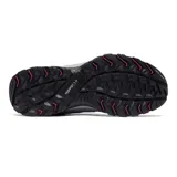 Championes de trekking Columbia modelo Crestwood Omni-Grip, color gris con detalles en turquesa y negro. Confeccionados con una parte superior que combina cuero y malla, entresuela ligera Techlite y suela de goma con tecnología Omni-Grip para mayor tracción.