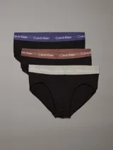 Pack de tres slips de algodón con cintura elástica distintiva de la marca Calvin Klein. Diseño con bolsa de apoyo contorneada y corte hip brief.