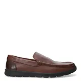 Mocasines de cuero negro con costuras reforzadas en el empeine y detalle de aplique en color marrón en el talón. Poseen suela de goma antideslizante.