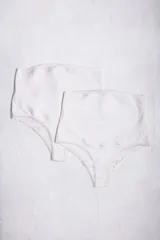 Pack de dos bombachas maternales negras de algodón, con cintura alta y refuerzo en la parte delantera y trasera.