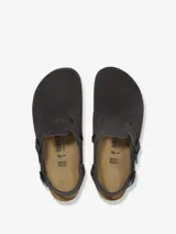 Zueco con tira trasera ajustable, color negro, con plantilla anatómica.