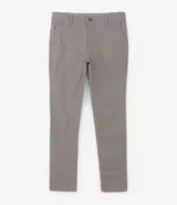 Pantalón de vestir color verde oscuro, corte slim, confeccionado en sarga de algodón y elastano.