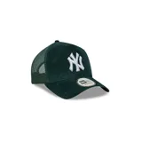 Gorra New Era 9FORTY A-Frame Trucker, color verde oscuro, confeccionada en pana con logo de los New York Yankees bordado en blanco.