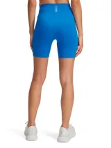 Calza corta deportiva Under Armour de tiro alto, confeccionada en tejido HeatGear superligero y elástico. Presenta bolsillos laterales, detalles reflectantes y bajo sin dobladillo para mayor comodidad durante el entrenamiento.