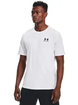 Remera deportiva Under Armour de manga corta color blanco, con cuello redondo y pequeño logotipo negro impreso en el pecho.