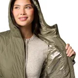Campera técnica Columbia modelo Heavenly con capucha, color verde oliva. Presenta diseño acolchado con costuras en forma de V, cierre frontal completo, bolsillos laterales con cremallera y puños con orificios para pulgares. Incorpora tecnología Omni-Heat para termorreflexión y tejido resistente al agua.