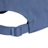 Gorra Adidas azul con logo bordado en blanco.