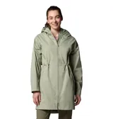 Campera impermeable y transpirable Columbia modelo Weekend Adventure II Omni-Tech de color verde, con capucha ajustable con visera, cierre frontal bidireccional, cintura ajustable con cordón y bolsillos con cremallera.