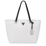 Cartera tipo tote Guess modelo Viviette, color blanco con textura grabada con el logo de la marca. Presenta asas largas en color negro, logo triangular metálico en el frente y dije colgante con placa metálica.