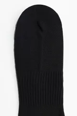 Pack de cinco pares de medias deportivas tobilleras de color negro, confeccionadas en tejido funcional con tecnología DryMove para absorber el sudor, con secciones de ventilación en malla y soporte de arco.