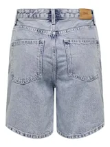 Short denim de tiro alto Only, color blanco, con bolsillos y cierre frontal de botón y cremallera.