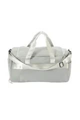 Bolso tipo duffel de poliéster color negro, con asas de mano y bolsillos exteriores con cierre.