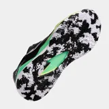 Championes de pádel Joma Spin para hombre, de color negro con suela multicolor, detalles en verde, celeste y blanco, y el logo de la marca en el lateral.