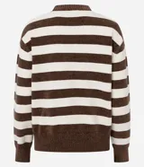 Suéter de chenille con diseño de rayas horizontales, cuello redondo, mangas largas y puños y ruedo acanalados.