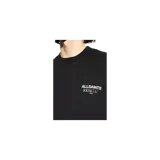 Remera Allsaints negra de manga corta, con corte oversize y pequeño estampado gráfico blanco en el pecho con la inscripción "Allsaints Krakow".