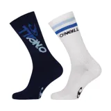 Pack de dos pares de medias de caña media O'Neill. Un par es de color azul marino con el logo de la marca en celeste, y el otro par es de color blanco con rayas celestes y azules en la parte superior y el logo de la marca en negro.