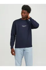 Buzo azul marino de manga larga y cuello redondo, con logo 'Originals Studio' estampado en el pecho.