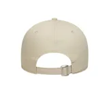 Gorro New Era 9FORTY Oakland Athletics color beige con logo bordado en verde.