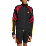 Campera deportiva Adidas House of Tiro Nations, de color negro con paneles rojos en los hombros y mangas, y las clásicas tiras de la marca en amarillo. Cuenta con cuello alto, cierre frontal completo y bolsillos laterales.