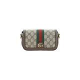 Cartera Gucci modelo Ophidia Super Mini, confeccionada en lona con monograma GG Supreme y detalles en cuero marrón. Cuenta con banda Web verde y roja, herrajes metálicos dorados y el logo GG entrelazado en la parte frontal.