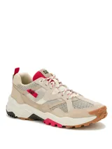 Championes Caterpillar modelo Grapple Suede Mesh, color beige con detalles en fucsia y suela de goma con tracción.