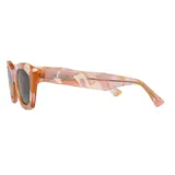 Lentes de sol Mr Boho modelo Barrosa, con montura de acetato con diseño abstracto en tonos naranja, rosa y blanco.