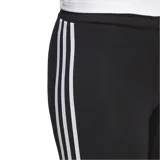 Calzas deportivas Adidas de tiro medio, color negro con las icónicas tres rayas blancas laterales y logo del trébol bordado en la cadera.