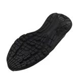 Championes de running Under Armour Surge 3, color negro con suela blanca y logo de la marca en blanco en el lateral. Confeccionados en malla transpirable.
