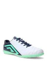 Zapatillas de fútbol 5 Umbro Nexus TF, modelo color blanco con detalles en azul marino y suela verde menta.