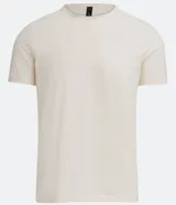 Remera básica de corte slim, manga corta y cuello redondo. Confeccionada en tejido de punto de algodón, presenta un diseño liso sin estampados.