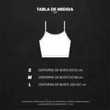 Top deportivo de doble capa en color crema con detalles en marrón oscuro, con breteles finos y logo bordado en el centro del pecho.
