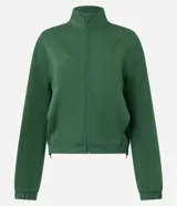 Campera deportiva Get Over color verde oscuro, confeccionada en mezcla de viscosa, poliéster y elastano. Cuenta con cuello alto, cierre frontal completo, bolsillos laterales, puños elásticos y cordón de ajuste en el bajo.