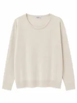 Sweater de punto color beige, de cuello redondo y manga larga con diseño holgado.