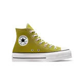 Championes Converse Chuck Taylor All Star de caña alta, color verde oliva, con cordones blancos, puntera de goma blanca y suela de plataforma blanca con línea negra.