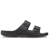 Sandalias Crocs modelo Saturday, color negro, de dos tiras ajustables con hebillas y plantilla de espuma Croslite.