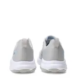 Championes de running New Balance modelo 460, color gris con detalles plateados y suela blanca. Presentan un diseño de malla transpirable con el logo N característico en los laterales.