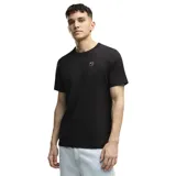 Remera Puma Elevated de manga corta y cuello redondo, color negro, con pequeño logo bordado en el pecho.