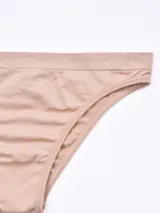 Vedetina básica negra sin costuras.