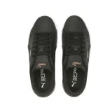 Championes urbanos Puma Jada, color negro con detalles en dorado rosado y suela blanca.