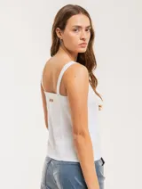 Musculosa blanca de lino con breteles anchos y diseño de franjas combinadas con lurex.