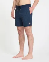 Short de baño Volcom modelo Abg Psyche Cotton Stoney 17 pulgadas, color azul marino con diseño estampado geométrico sutil y cordón ajustable en la cintura.