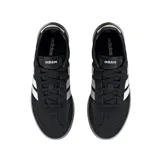 Championes urbanos Adidas Barreda Decode, color negro con las tres tiras características en blanco y suela translúcida de estilo chunky.