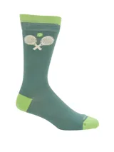Par de medias de caña media color verde, con diseño estampado de pelotas de tenis y paletas de pádel. Presentan puntera y puño en un tono verde más claro.