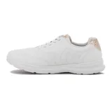 Championes acordonados Comfortflex color blanco con detalles dorados en el talón y laterales.