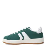 Championes urbanos de diseño minimalista, color negro con dos franjas laterales blancas, suela blanca y base de goma color caramelo.
