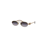 Lentes de sol Miu Miu modelo Geometric Oval, con armazón metálico dorado de doble puente y formato ovalado. Presentan cristales degradados en tono gris y detalles carey en las patillas.