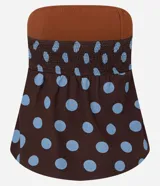 Blusa femenina sin breteles, color marrón con estampado de lunares celestes. Confeccionada en viscolino, tiene un corte ajustado y elástico en la espalda para un mejor calce.