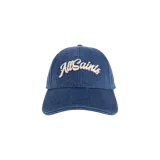 Gorra de béisbol de denim azul con bordado frontal en relieve con la inscripción "AllSaints" en color beige.